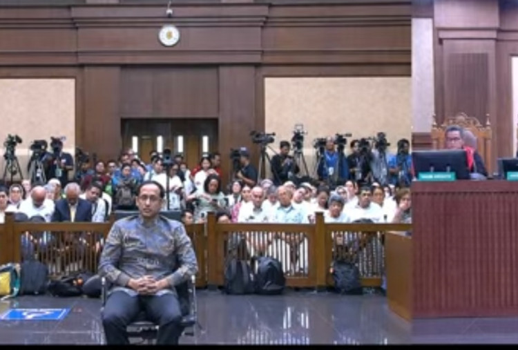 Tok! Nadiem Makarim Divonis 10 Tahun Penjara Kasus Korupsi Chromebook