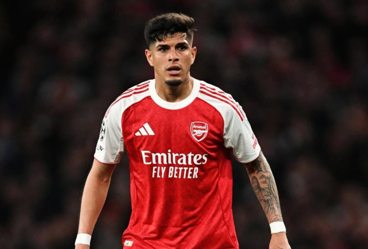Arsenal Tutup Pintu! Real Madrid dan Barcelona Gigit Jari Usai Piero Hincapie Dipastikan Bertahan
