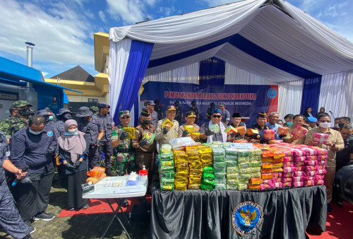 BNN RI Musnahkan Ratusan Kilogram Narkoba di Lapangan Pemprov Banten 