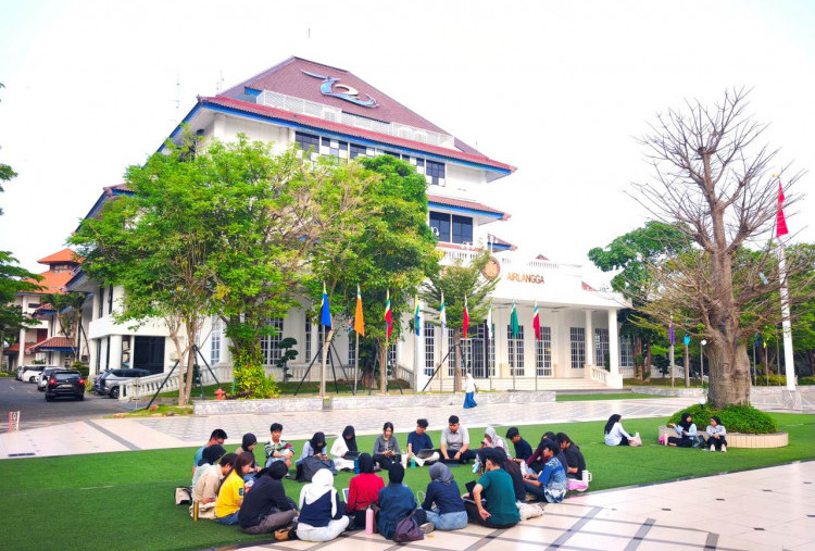 Menimbang Rencana Biaya Kuliah Gratis di PTN, Realistis atau Utopis? (1): Mutu Kampus Jadi Pertaruhan