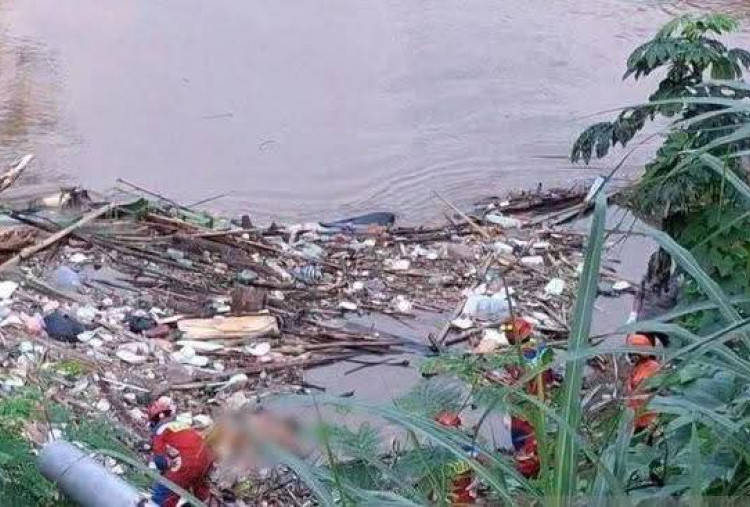  Penemuan Mayat Tak Utuh di Kali Ciliwung Gegerkan Warga, Polisi: Diduga Dimakan Biawak