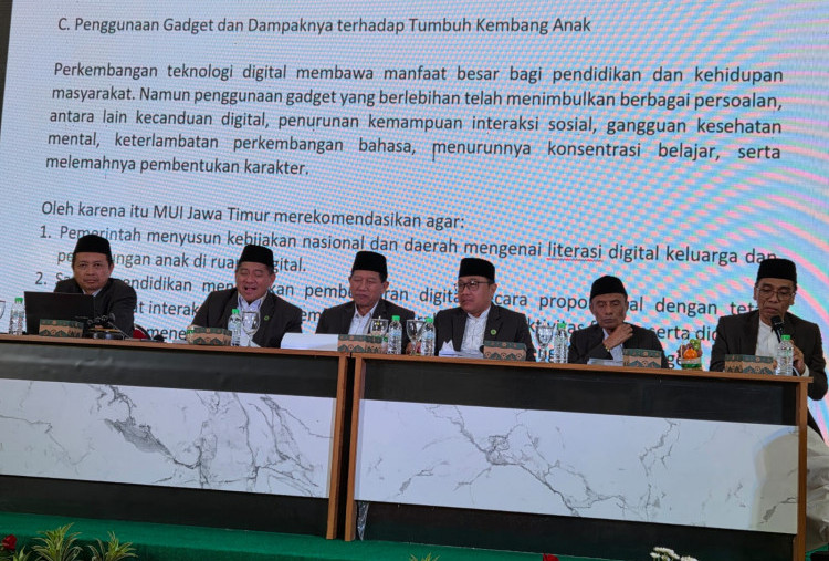 Mukerda MUI Jatim Hasilkan Tiga Rekomendasi Strategis, Soroti Tata Kelola MBG, LGBT, dan Penggunaan Gadget