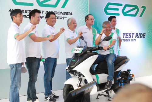 Motor Listrik Yamaha E01 Resmi Mengaspal di Indonesia, Ini Spesifikasinya