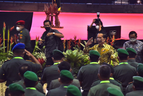 Uang Pensiunan Perwira Pertama TNI Rp 4,1 Juta per Bulan Dirasa Jokowi Kurang, Katanya: Saya Tahu, Apalagi..