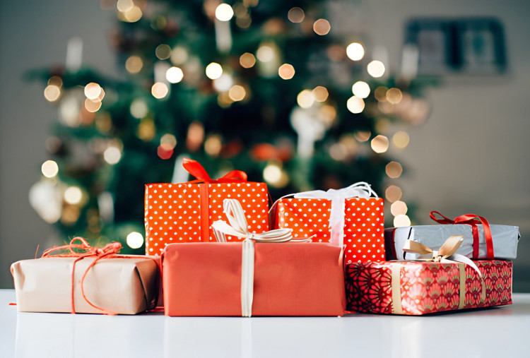 7 Ide Kado Natal untuk Pasangan yang Romantis dan Berkesan