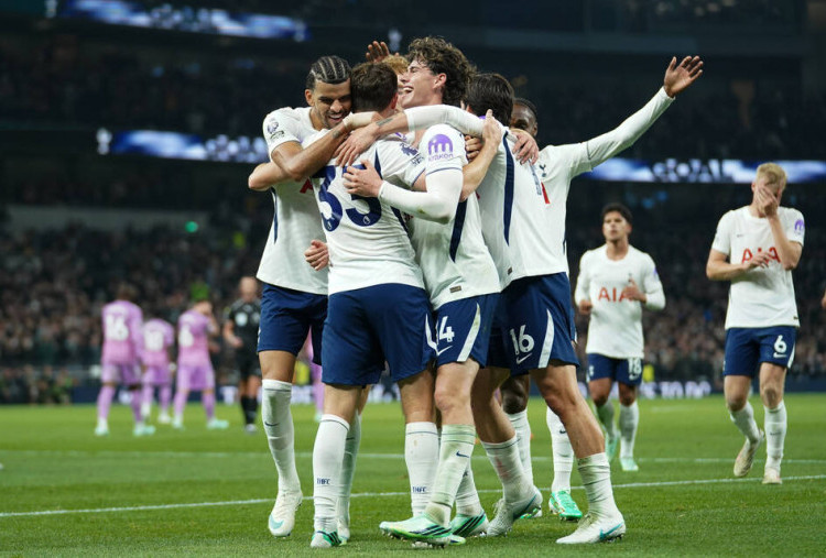 Tottenham vs Coventry 3-1: Akhirnya! Kemenangan Perdana Spurs Berkat James Maddison