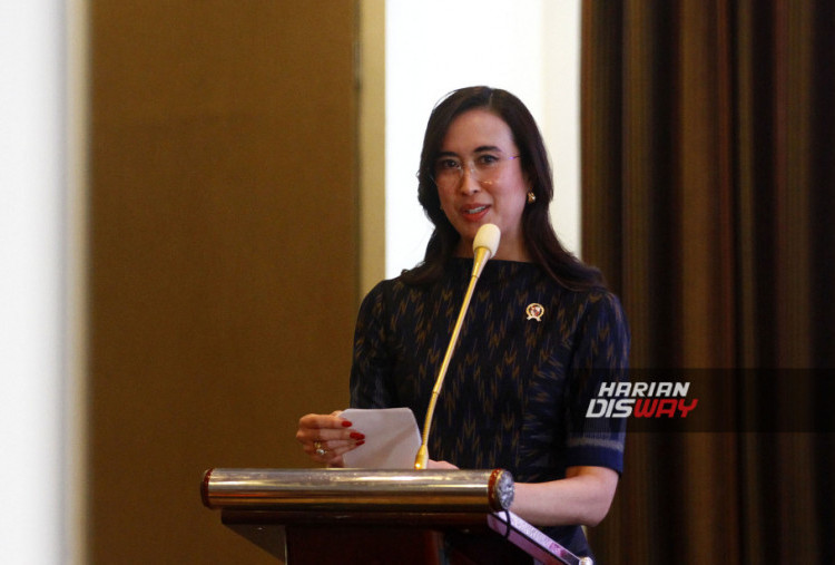 EVP Corporate Communication & Social Responsibility BCA Hera F. Haryn menegaskan pentingnya forum ini sebagai wadah pertukaran ide dan kolaborasi lintas sektor. “Kami hadirkan rapat koordinasi ini untuk memahami kebutuhan pengurus UMKM dan desa binaan, sekaligus mendampingi mereka menavigasi dinamika dunia usaha. Sinergi antara pemerintah dan swasta menjadi kunci agar UMKM dan desa wisata tumbuh tangguh, adaptif, dan berdaya saing,” ujarnya.