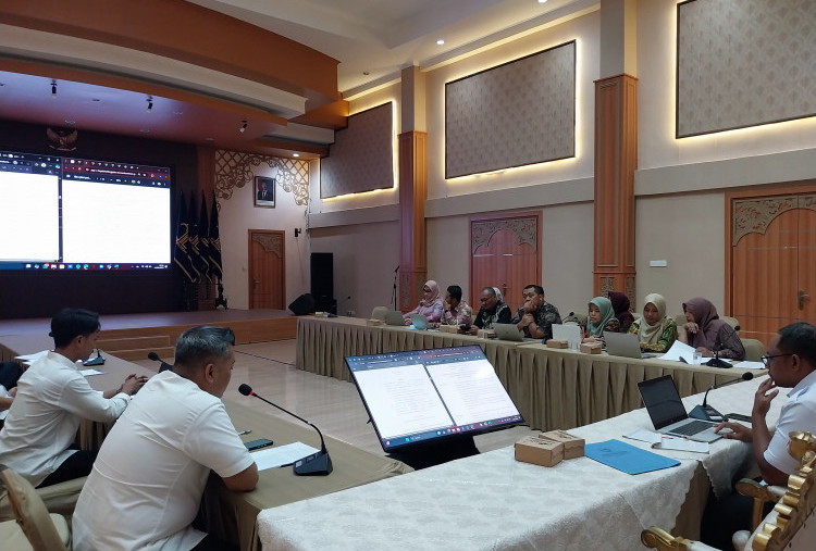 Kemenkum Jatim Beri Sejumlah Catatan Usai Bahas 10 Raperda Pemkab Jember dan Pemkot Madiun