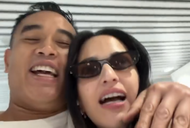 Isu Cerai Makin Liar, Ardi Bakrie Peluk Nia Ramadhani: Gengges, Gak Penting!