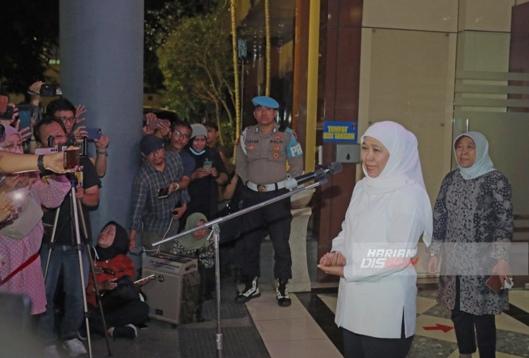 Khofifah Hadapi KPK Selama 8 Jam, Tegaskan Proses Penyaluran Dana Hibah Sesuai Prosedur