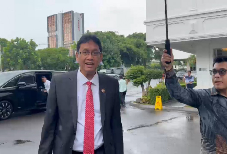 Purbaya Siap Copot Dirjen Bea Cukai Usai Terseret Dugaan Suap SGD 213.600
