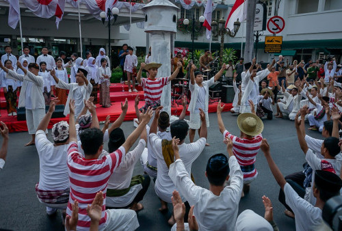 Teatrikal Perobekan Bendera, Merawat Sejarah di Kota Pahlawan