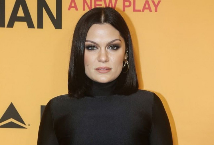 Jessie J Bagikan Pesan Akhir Tahun yang Menyentuh Terkait Kanker Payudara 