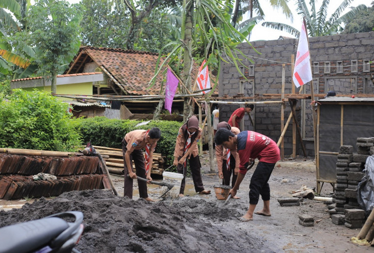 Di Jember Program Beda Rumah Kwarda Pramuka Jatim Diikuti Ratusan Anak Muda