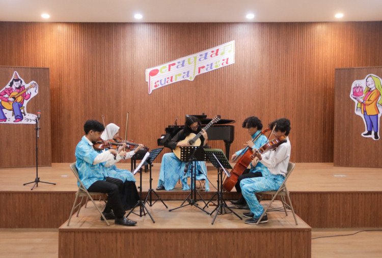 Suara Rasa Konser Musik Klasik Kolaboratif El Vatikan dan Dua Ketuk di Amadeo Music Hall Surabaya