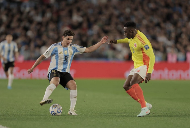 Argentina 1-1 Kolombia: Tango Nyaris Kalah, Tapi Masih Puncaki Klasemen Zona CONMEBOL
