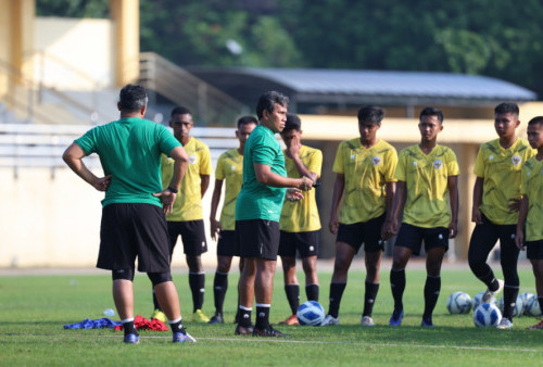AFF U-16 2022: Iwan Bule Belum Puas, Perintahkan Indra Sjafri ‘Tegur’ Bima Sakti