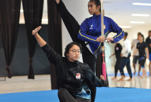 Pertarungan Ketat Remaja di Kejurnas Wushu Piala Presiden 2022