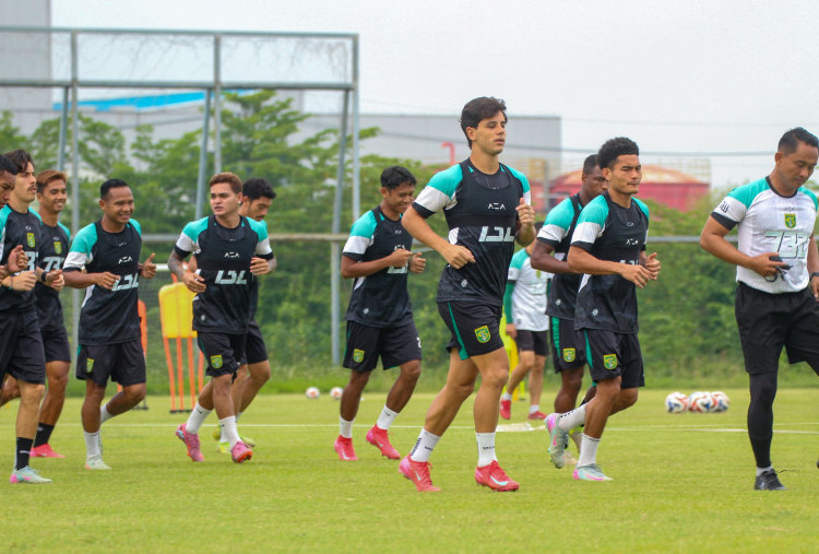 Jadwal dan Link Live Streaming PSM Makassar vs Persebaya Malam ini Kick Off Pukul 19.00 WIB