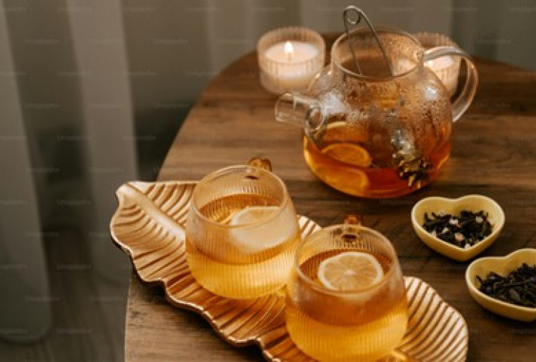 7 Manfaat Rutin Minum Teh untuk Tubuh dan Pikiran