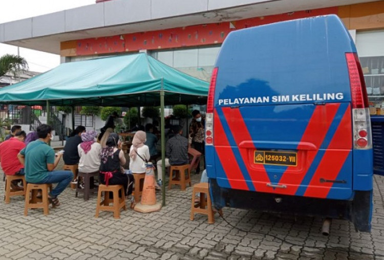 Tip Antre SIM Keliling agar Cepat Selesai, Datang Jam Berapa Biar Tidak Lama?