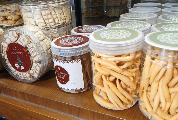 Jelang Natal, Kue Nastar dan Kastangel Masih Ramai Diserbu Pembeli