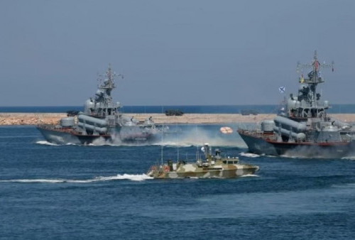Ukraina Klaim Berhasil Hancurkan Kapal Perang Rusia, Dihantam Pakai Drone