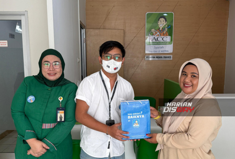 Melalui kegiatan tersebut, ACC berkomitmen mempererat hubungan dengan pelanggan sekaligus memberikan pengalaman yang bermanfaat dan menyenangkan. Perayaan Hari Pelanggan Nasional ini menjadi momentum bagi ACC untuk menegaskan komitmen dalam menghadirkan pelayanan terbaik yang penuh apresiasi.
