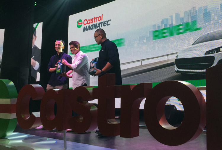 Castrol Tunjuk Iko Uwais Sebagai Brand Ambassador 