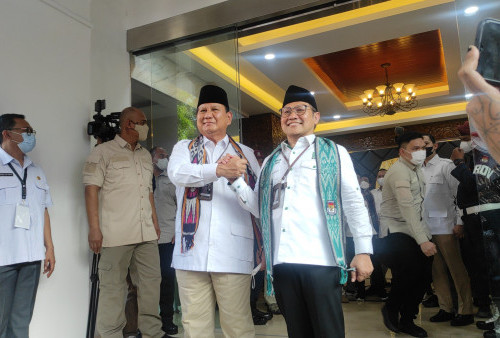 'Prabowo, Prabowo, Prabowo' - Yel-yel Gerindra-PKB saat Bareng-bareng Daftar Pemilu 2024 di Gedung KPU