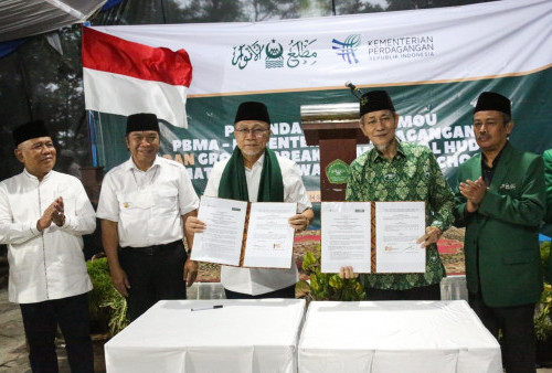 Mendag Zulhas MoU dengan Pengurus Besar Mathla'ul Anwar Banten, Pj Gubernur Dampingi