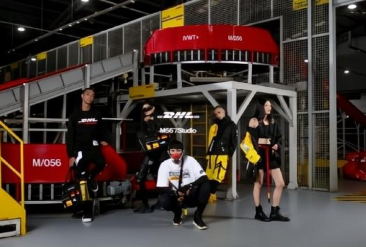 DHL Express Indonesia Bersama Machine56 Hadirkan Koleksi Fashion Futuristik