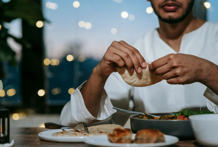 Memanfaatkan Waktu Sahur Ramadan untuk Mendekatkan Diri kepada Allah