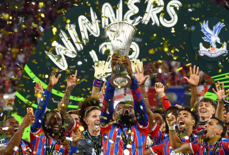 Crystal Palace vs Rayo 1-0, Mateta Bawa The Eagles Juara Conference League 2025/2026