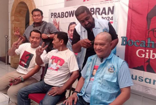 Menang Satu Putaran, Relawan Bocahe Gibran Nusantara Cukur Gundul 