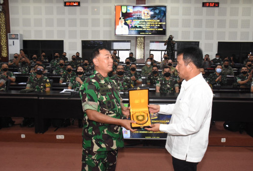 Wali Kota Batam Berikan Pembekalan kepada Perwira Siswa Dikreg LXII Seskoad