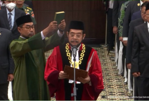 Anwar Usman Ucapkan Sumpah sebagai Ketua MK Masa Jabatan 2023-2028