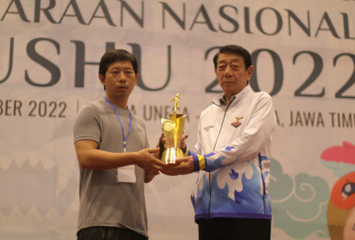 Sasana Yasanis Raih Piala Menpora di Jatim Open Wushu Championship 2022