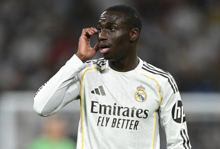 Real Madrid Ferland Mendy Pensiun Dini, Comeback Awal Musim Depan