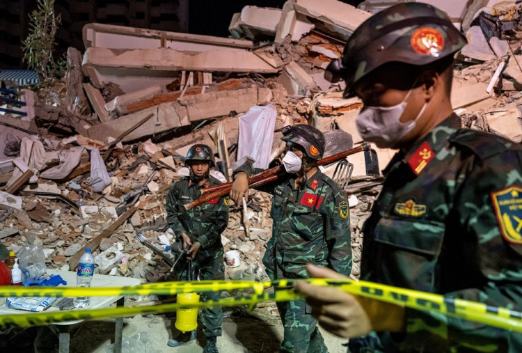 Nestapa Venezuela Saat 3.000 Nyawa Melayang Akibat Gempa: Lelaki itu Menolak Meninggalkan Kantong Jenazah 
