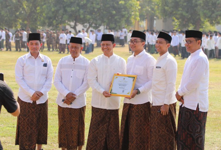 Hari Santri Nasional 2026 di Pasuruan, Wawali Nawawi Dorong Santri Kuasai Teknologi 
