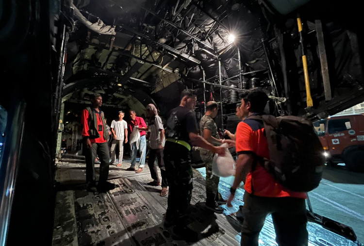 Update Kondisi di NTT Pasca Gempa M7,7, RS Lapangan Didirikan di Manggarai, 5.000 Warga Mengungsi