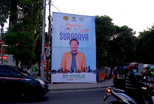 Baliho Ketua DPD Golkar Arif Fathoni Menjamur di Surabaya, Bakal Maju Pilwali?