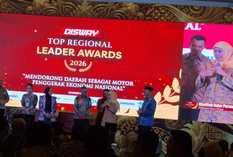Khofifah Curhat DBHCHT Dipangkas Jadi 1 Persen: Petani Tembakau Kerja Keras, Bagi Hasilnya Menyusut