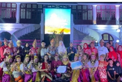 Tim Kesenian OKU Timur Tampil Di Festival Sriwijaya 