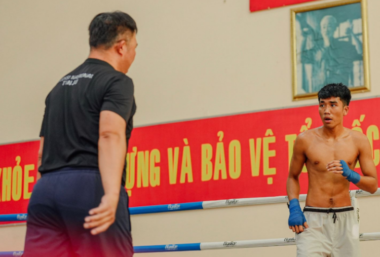 Pangeran Lani Bidik Kejuaraan Tinju Asia 2026, Tiket ke Asian Games Jadi Taruhan 