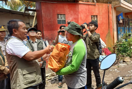 Pemerintah Serahkan Bantuan Untuk Korban Puting Beliung Rancaekek
