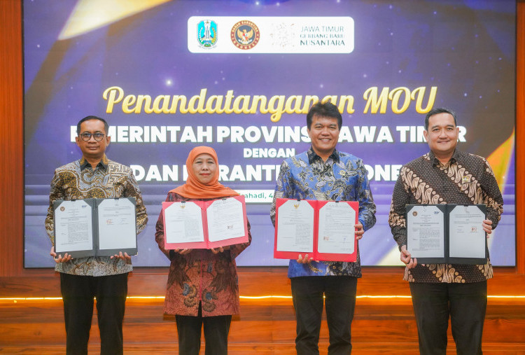 Bersama Baratin, Khofifah Teken MoU Pendirian Instalasi Karantina Terpadu Pertama di Indonesia
