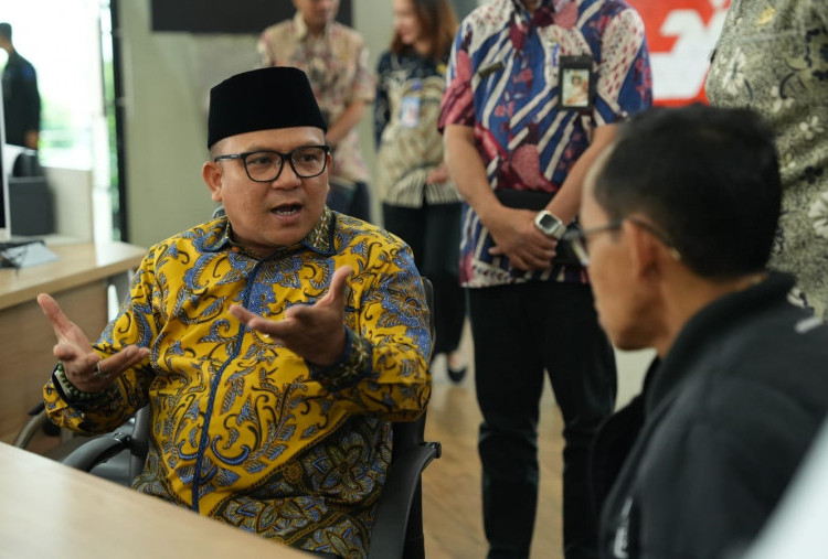 Cegah Konflik Usaha, Pimpinan DPRD DKI Basri Baco Desak Perbaikan OSS dan Peremajaan PTSP