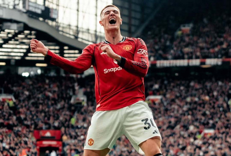 Man United vs Crystal Palace 2-1: Akhirnya Setan Merah Tembus Tiga Besar 